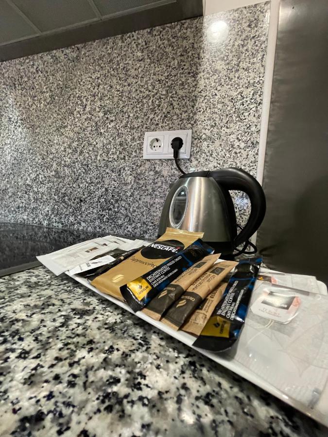 Apartamento Con Piscina Y Parking Lägenhet Valencia Exteriör bild
