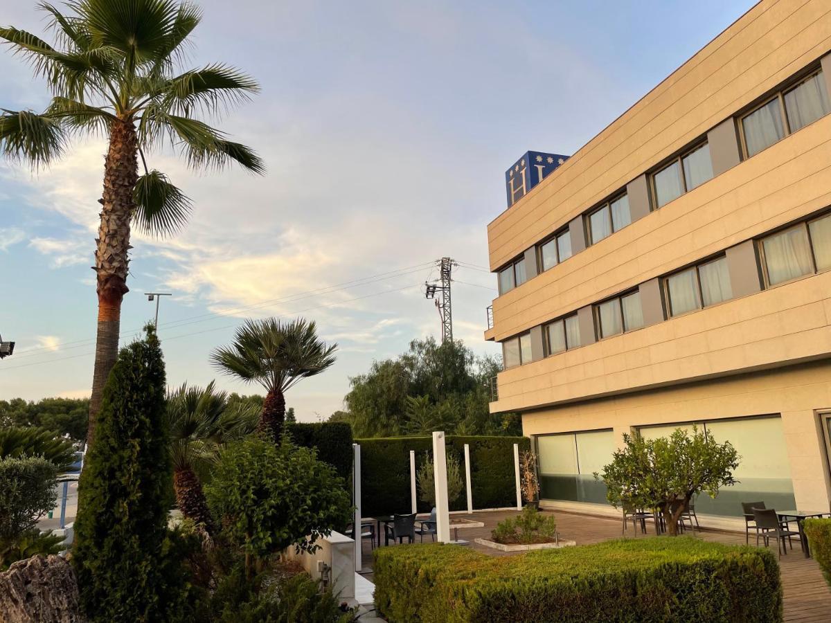 Apartamento Con Piscina Y Parking Lägenhet Valencia Exteriör bild